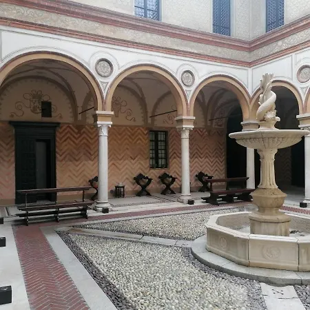 Penzion Foresteria Palazzo Guazzoni Zaccaria