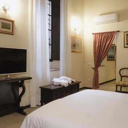 Foresteria Palazzo Guazzoni Zaccaria Penzion